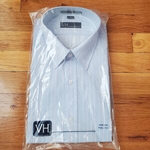 Van Heusen Men's Light Blue Striped Short Sleeve Shirt